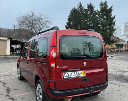 Красный Рено Кенгу, объемом двигателя 1.6 л и пробегом 178 тыс. км за 7700 $, фото 13 на Automoto.ua