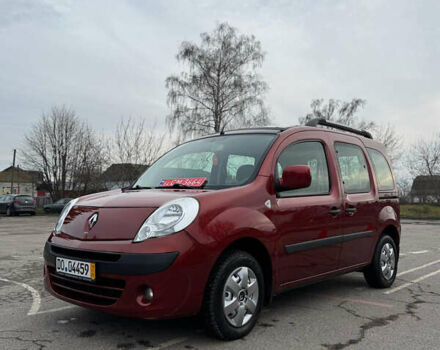 Красный Рено Кенгу, объемом двигателя 1.6 л и пробегом 178 тыс. км за 7700 $, фото 6 на Automoto.ua