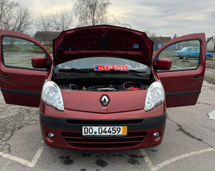 Красный Рено Кенгу, объемом двигателя 1.6 л и пробегом 178 тыс. км за 7700 $, фото 37 на Automoto.ua