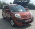Красный Рено Кенгу, объемом двигателя 1.6 л и пробегом 197 тыс. км за 7650 $, фото 2 на Automoto.ua