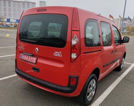 Красный Рено Кенгу, объемом двигателя 1.5 л и пробегом 240 тыс. км за 7150 $, фото 4 на Automoto.ua