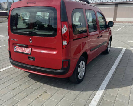 Красный Рено Кенгу, объемом двигателя 1.6 л и пробегом 212 тыс. км за 7600 $, фото 9 на Automoto.ua