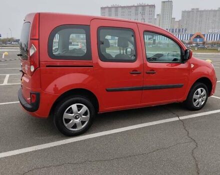 Красный Рено Кенгу, объемом двигателя 1.5 л и пробегом 240 тыс. км за 7150 $, фото 9 на Automoto.ua