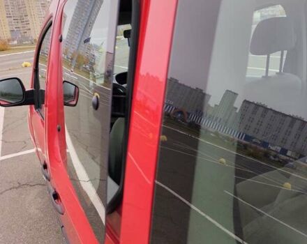 Красный Рено Кенгу, объемом двигателя 1.5 л и пробегом 240 тыс. км за 7150 $, фото 23 на Automoto.ua