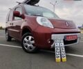 Красный Рено Кенгу, объемом двигателя 1.5 л и пробегом 195 тыс. км за 7300 $, фото 1 на Automoto.ua