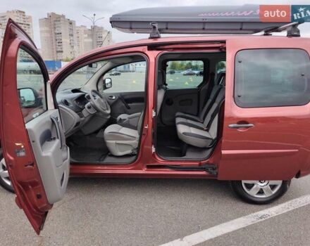 Красный Рено Кенгу, объемом двигателя 1.5 л и пробегом 195 тыс. км за 7300 $, фото 33 на Automoto.ua