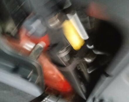 Червоний Рено Кєнгу, об'ємом двигуна 1.6 л та пробігом 188 тис. км за 6999 $, фото 18 на Automoto.ua