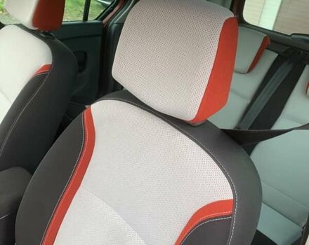 Красный Рено Кенгу, объемом двигателя 1.6 л и пробегом 154 тыс. км за 9400 $, фото 14 на Automoto.ua