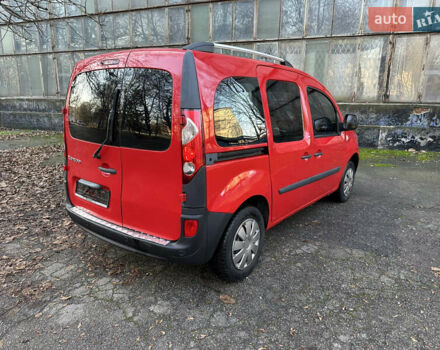 Червоний Рено Кєнгу, об'ємом двигуна 1.5 л та пробігом 248 тис. км за 6400 $, фото 2 на Automoto.ua