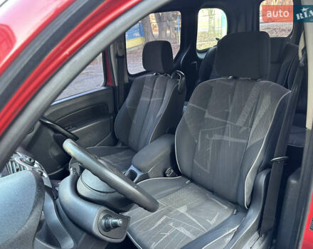 Червоний Рено Кєнгу, об'ємом двигуна 1.5 л та пробігом 248 тис. км за 6400 $, фото 10 на Automoto.ua