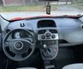 Красный Рено Кенгу, объемом двигателя 1.6 л и пробегом 180 тыс. км за 7550 $, фото 18 на Automoto.ua