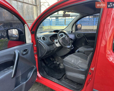 Червоний Рено Кєнгу, об'ємом двигуна 1.5 л та пробігом 248 тис. км за 6400 $, фото 8 на Automoto.ua