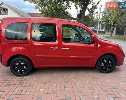Красный Рено Кенгу, объемом двигателя 1.6 л и пробегом 180 тыс. км за 7550 $, фото 19 на Automoto.ua