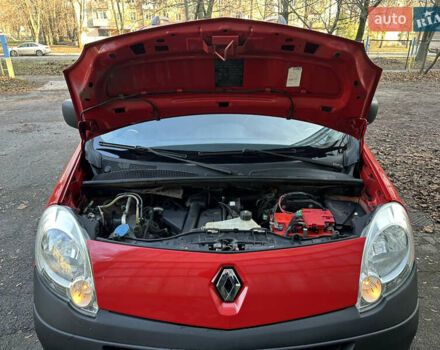 Червоний Рено Кєнгу, об'ємом двигуна 1.5 л та пробігом 248 тис. км за 6400 $, фото 17 на Automoto.ua