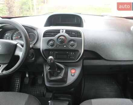Червоний Рено Кєнгу, об'ємом двигуна 1.5 л та пробігом 148 тис. км за 8300 $, фото 27 на Automoto.ua