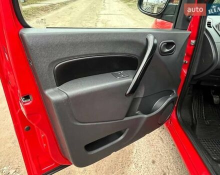 Червоний Рено Кєнгу, об'ємом двигуна 1.5 л та пробігом 148 тис. км за 8300 $, фото 15 на Automoto.ua