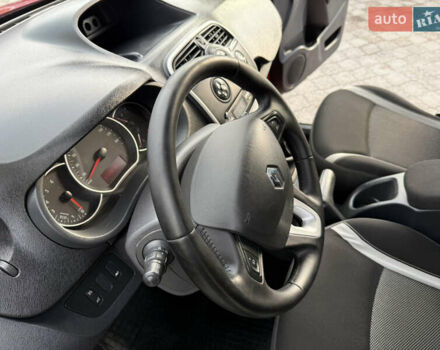 Красный Рено Кенгу, объемом двигателя 1.5 л и пробегом 172 тыс. км за 11499 $, фото 59 на Automoto.ua