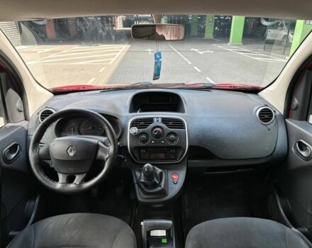 Красный Рено Кенгу, объемом двигателя 1.5 л и пробегом 262 тыс. км за 8500 $, фото 5 на Automoto.ua