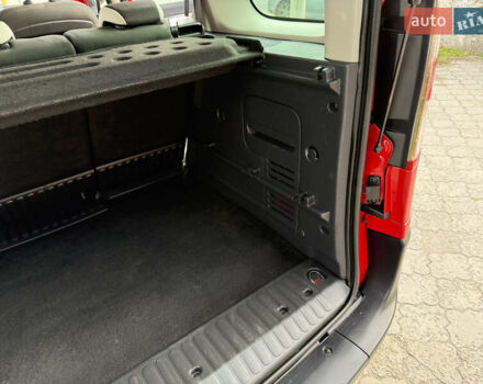 Красный Рено Кенгу, объемом двигателя 1.5 л и пробегом 172 тыс. км за 11499 $, фото 79 на Automoto.ua