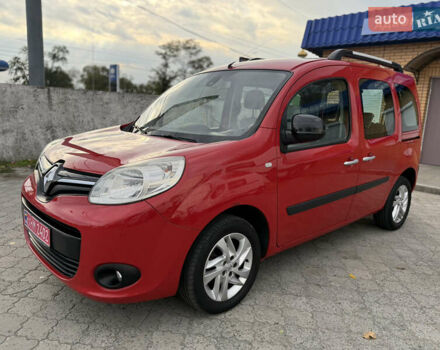 Красный Рено Кенгу, объемом двигателя 1.5 л и пробегом 172 тыс. км за 11499 $, фото 1 на Automoto.ua