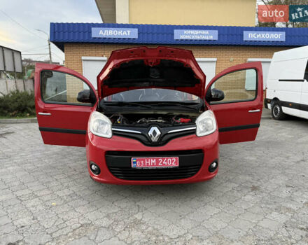 Красный Рено Кенгу, объемом двигателя 1.5 л и пробегом 172 тыс. км за 11499 $, фото 95 на Automoto.ua