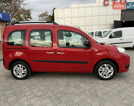 Красный Рено Кенгу, объемом двигателя 1.5 л и пробегом 172 тыс. км за 11499 $, фото 13 на Automoto.ua