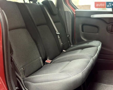 Червоний Рено Кєнгу, об'ємом двигуна 1.5 л та пробігом 170 тис. км за 12850 $, фото 14 на Automoto.ua