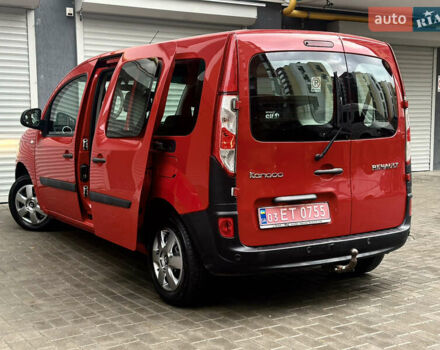 Червоний Рено Кєнгу, об'ємом двигуна 1.5 л та пробігом 170 тис. км за 12850 $, фото 4 на Automoto.ua