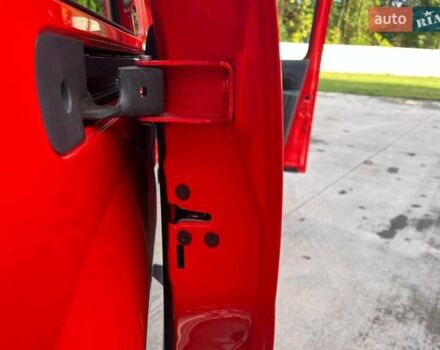 Рено Кенгу 2015 в Киеве на Automoto.ua Красный Рено Кенгу, объемом двигателя 1.5 л и пробегом 205 тыс. км за 12250 $, фото 43 на Automoto.ua