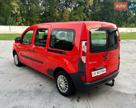 Рено Кенгу 2015 в Киеве на Automoto.ua Красный Рено Кенгу, объемом двигателя 1.5 л и пробегом 205 тыс. км за 12250 $, фото 5 на Automoto.ua