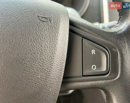 Рено Кенгу 2015 в Киеве на Automoto.ua Красный Рено Кенгу, объемом двигателя 1.5 л и пробегом 205 тыс. км за 12250 $, фото 78 на Automoto.ua