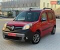 Красный Рено Кенгу, объемом двигателя 1.5 л и пробегом 230 тыс. км за 10900 $, фото 1 на Automoto.ua