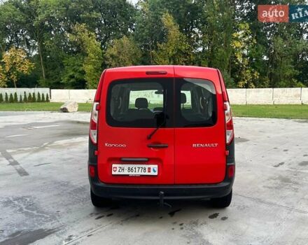 Рено Кенгу 2015 в Киеве на Automoto.ua Красный Рено Кенгу, объемом двигателя 1.5 л и пробегом 205 тыс. км за 12250 $, фото 6 на Automoto.ua