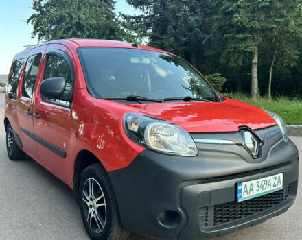 Красный Рено Кенгу, объемом двигателя 0 л и пробегом 99 тыс. км за 9000 $, фото 2 на Automoto.ua