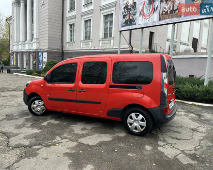 Красный Рено Кенгу, объемом двигателя 0 л и пробегом 56 тыс. км за 6700 $, фото 9 на Automoto.ua