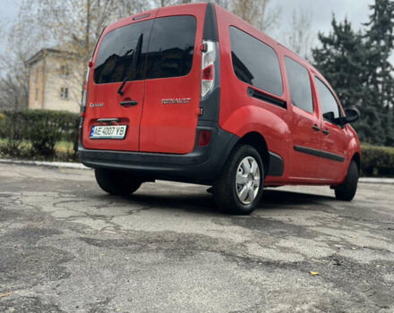 Красный Рено Кенгу, объемом двигателя 0 л и пробегом 56 тыс. км за 6700 $, фото 15 на Automoto.ua