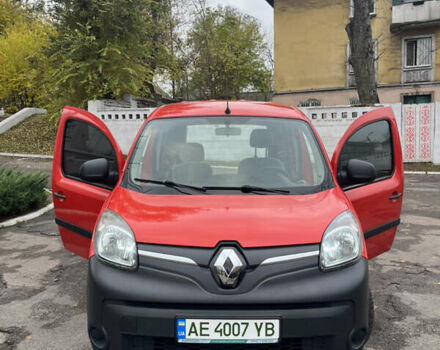 Красный Рено Кенгу, объемом двигателя 0 л и пробегом 56 тыс. км за 6700 $, фото 18 на Automoto.ua