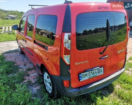 Красный Рено Кенгу, объемом двигателя 0 л и пробегом 65 тыс. км за 13600 $, фото 1 на Automoto.ua