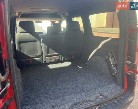 Красный Рено Кенгу, объемом двигателя 1.5 л и пробегом 220 тыс. км за 11000 $, фото 6 на Automoto.ua