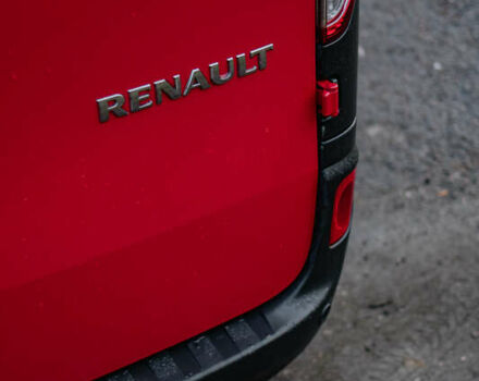 Красный Рено Кенгу, объемом двигателя 0 л и пробегом 40 тыс. км за 9000 $, фото 16 на Automoto.ua