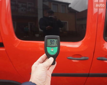 Рено Кенгу 2019 в Самборе на Automoto.ua Красный Рено Кенгу, объемом двигателя 0 л и пробегом 76 тыс. км за 11000 $, фото 67 на Automoto.ua