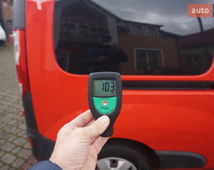 Рено Кенгу 2019 в Самборе на Automoto.ua Красный Рено Кенгу, объемом двигателя 0 л и пробегом 76 тыс. км за 11000 $, фото 66 на Automoto.ua