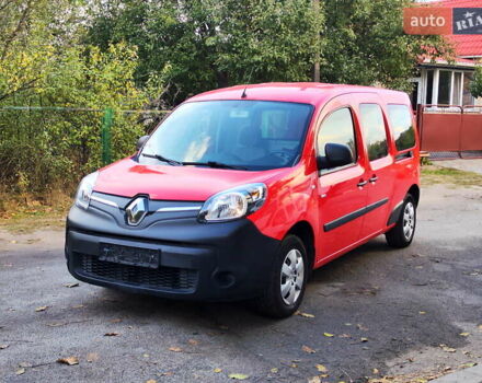 Красный Рено Кенгу, объемом двигателя 0 л и пробегом 53 тыс. км за 11500 $, фото 6 на Automoto.ua