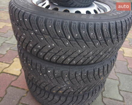 Рено Кенгу 2019 в Самборе на Automoto.ua Красный Рено Кенгу, объемом двигателя 0 л и пробегом 76 тыс. км за 11000 $, фото 75 на Automoto.ua