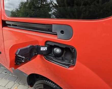 Рено Кенгу 2020 в Виннице на Automoto.ua Красный Рено Кенгу, объемом двигателя 0 л и пробегом 49 тыс. км за 13400 $, фото 9 на Automoto.ua