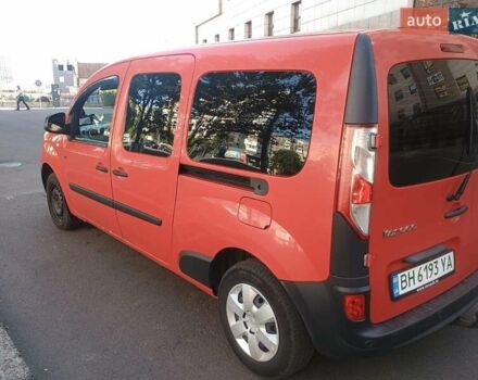 Красный Рено Кенгу, объемом двигателя 0 л и пробегом 76 тыс. км за 15200 $, фото 19 на Automoto.ua