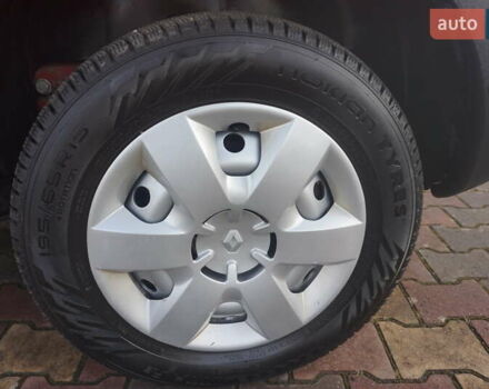 Красный Рено Кенгу, объемом двигателя 0 л и пробегом 34 тыс. км за 12000 $, фото 61 на Automoto.ua