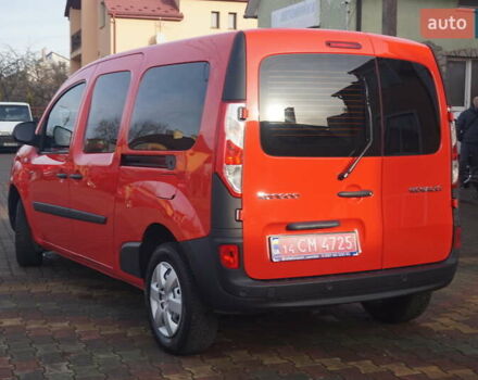 Красный Рено Кенгу, объемом двигателя 0 л и пробегом 34 тыс. км за 12000 $, фото 8 на Automoto.ua