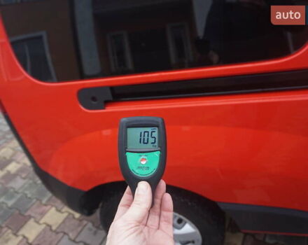 Красный Рено Кенгу, объемом двигателя 0 л и пробегом 44 тыс. км за 11777 $, фото 66 на Automoto.ua