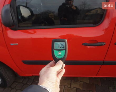 Красный Рено Кенгу, объемом двигателя 0 л и пробегом 34 тыс. км за 12000 $, фото 63 на Automoto.ua